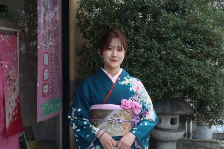 2027年成人式前撮りのお着付をしました